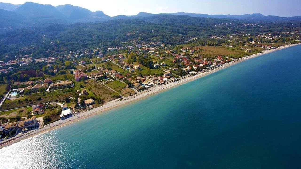 Bungalows Niki Ахарави Екстериор снимка